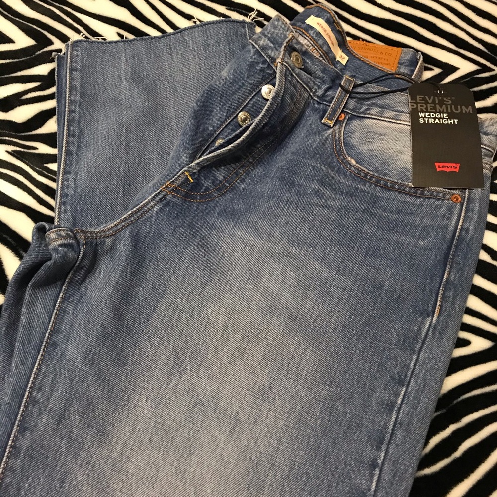 Women’s Levi’s Premium jeans